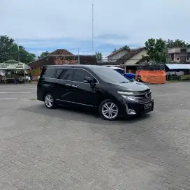 Nissan Elgrand HWS 2012 AT