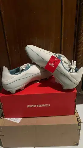 SEPATU BOLA SPECS - JUAL CEPET BU