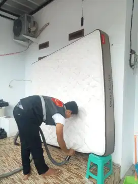 Jasa cuci kasur sofa jok mobil