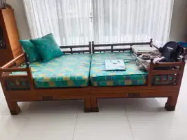 Dipan kasur santai