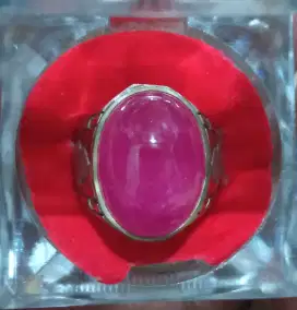 BATU RUBY MADAGASKA