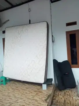 Jasa cuci kasur sofa jok mobil