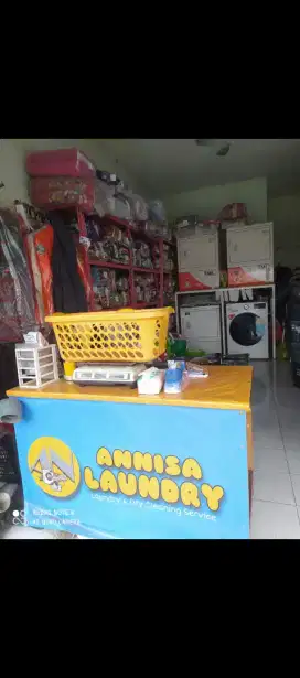 DIBUTUHKAN KARYAWATI BAGIAN SETRIKA UAP