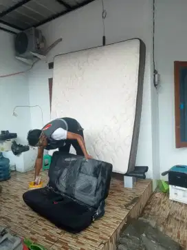 Jasa cuci kasur sofa jok mobil