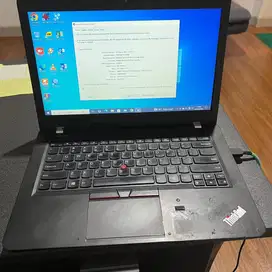 Lenovo thinkpad core i5 4300u ram 4gb ssd 128gb display 14” kencang