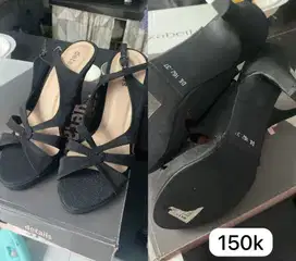 Dijual heels detail size 37 baru sekali pakai