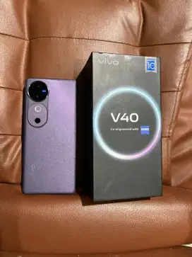 Vivo V40 zeiss 5G,  like new Ram 12+12gb