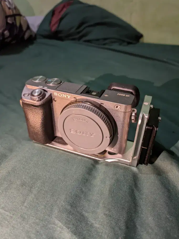 SONY A 6000 E MOUNT