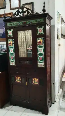 Khusus Kolektor Pecinta Barang Antik dan Kuno.
