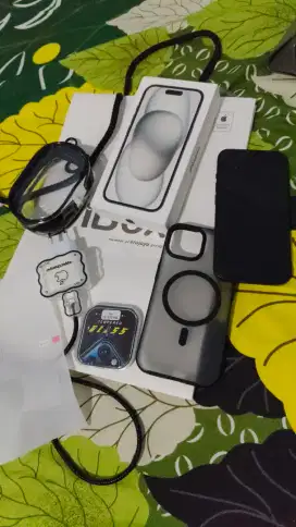 IPHONE 15 128GB