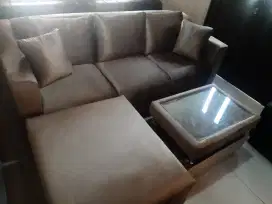 Sofa lembut mini malis warna bisa reques