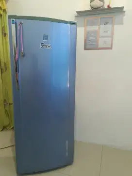 Kulkas Sharp 1 Pintu Bekas (Lemari Es Bekas Murah)