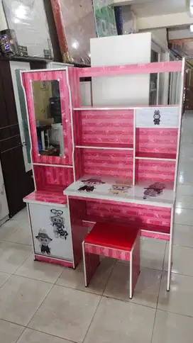 Meja Belajar Anak Karakter Minimalis