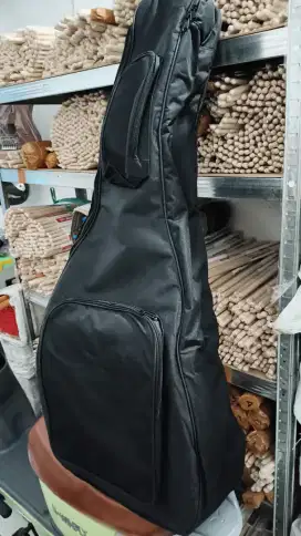 tas gitar akustik tebal