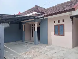 Disewakan Rumah baru drenovasi harga murah