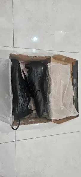 Sepatu Sepakbola Adidas Copa Pure. 3 FG