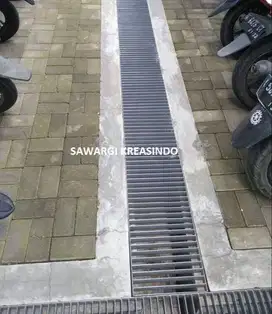 Grill besi tutup saluran air / selokan, custom