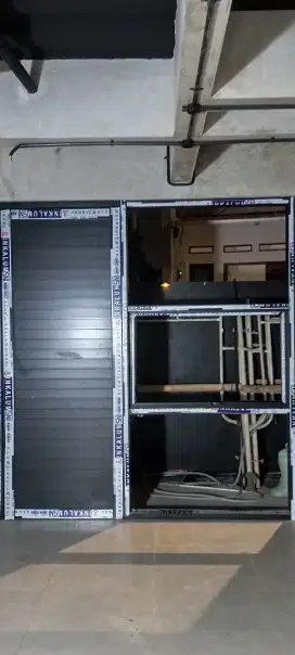 Kusen pintu dan jendela alumunium