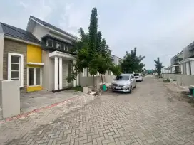 DiJual 

Rumah Perum semanggi Ready Siap Huni

One gate system