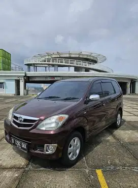 Toyota Avanza G Automatic Facelift 2010 TDP Murah