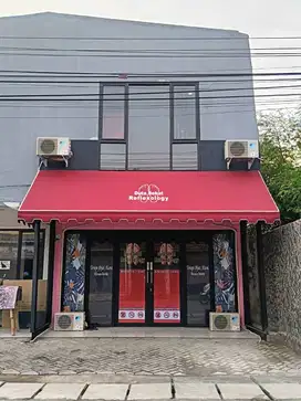 Di cari terapis pijat kesehatan