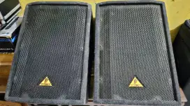 Speaker Pasif Monitor Behringer Eurolive F1520