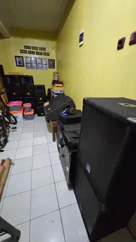 Perangkat Sound Speaker, mixer, mic
