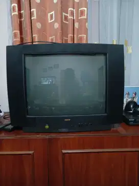 Tv tabung merk akari 21 inch