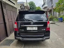 Toyota Kijang Innova Inova G Matic AT Tahun 2012 Hitam , 2011