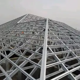 Pasang rangka baja ringan