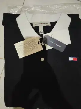 Kaos Tommy Hilfiger baru