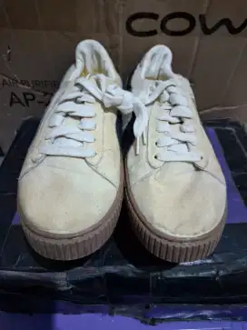 Sepatu puma basket