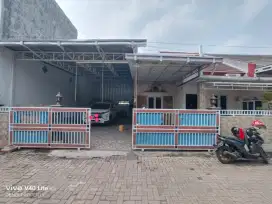 Murah dijual rumah siap huni bugen woltermongonsidi semarang timur