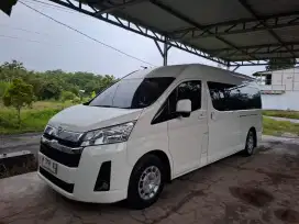 Sewa Hiace Murah Semarang