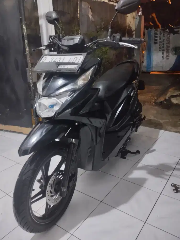 Beat Street 2018 Mulus mahar 12.100 tinggal gas.