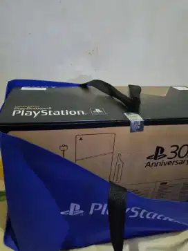 PS5 Slim Anniversary limited