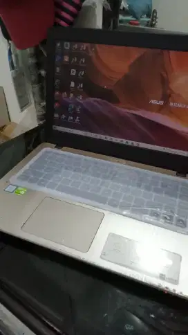 PAKET BORONGAN
2 LAPTOP