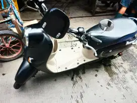 Sepeda Listrik Model Scoopy