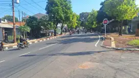 Murah jual tanahstrategis pinggir jalan raya abdulrahmansaleh manyaran