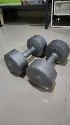 Dumbbel Barbel 5 kg Murah Good Condition Dumb Bell