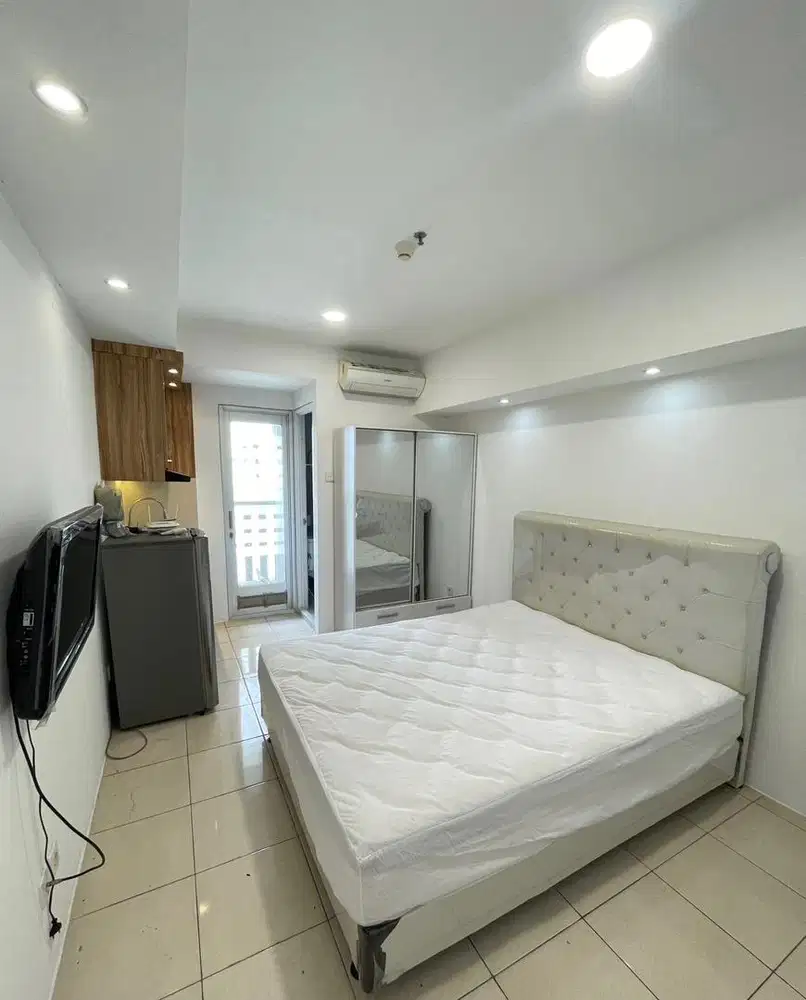 Sewa Studio Apartemen Greenbay Pluit Luxury Full Furnish Pool View