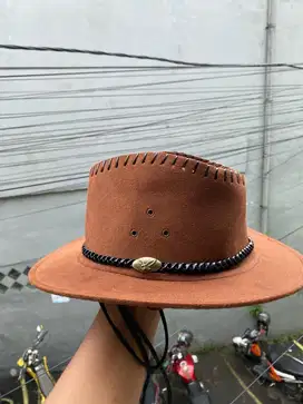 Topi Koboi Coklat