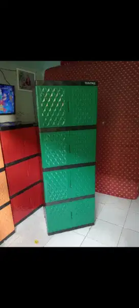 Lemari plastik 4 susun