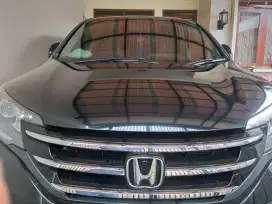 Honda CRV gen4 2.4 hitam metalik
nik. th. 2012 akhir pemakaian 2013.