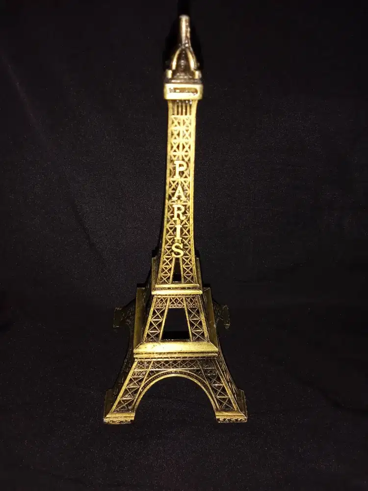 Pajangan Paris Miniatur