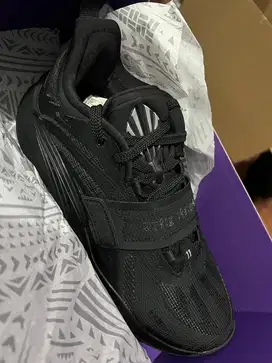 Sepatu basket anta kai 1