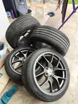 Velg Mercy AMG C63 R-18 Bln 10-2023 Ban 95% No Peyang No Retak