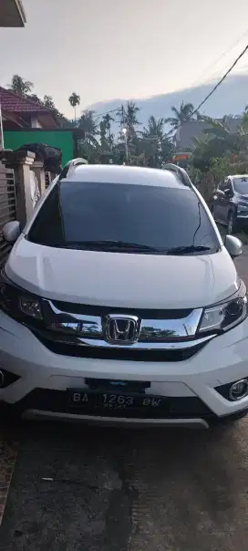 Honda BRV Terawat Siap Pakai