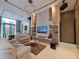 Murah dijual rumah mewah strategis tumpang gajahmungkur