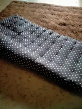 Karpet bulu lantai